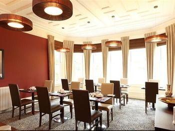 Chalfield Manor Boutique Hotel Борнмут Экстерьер фото
