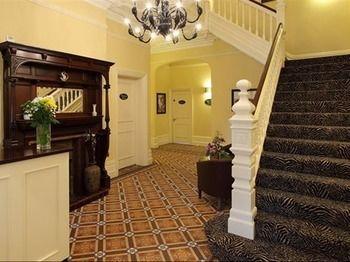 Chalfield Manor Boutique Hotel Борнмут Экстерьер фото
